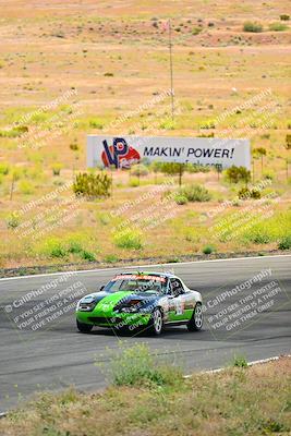 media/May-05-2024-Lucky Dog Racing (Sun) [[8a365fce5b]]/1030am-Turn 3/